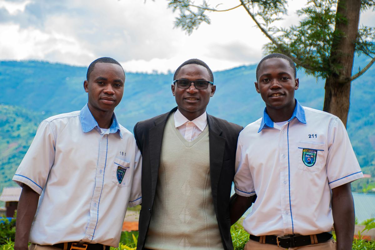 Students on a study-abroad campus